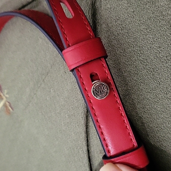 MK Purse Set - Picture 10 of 11